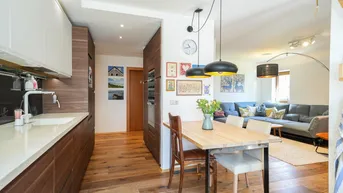 Expose GARTEN(T)RAUM AM STEINERNEN MEER - Stilvolle 4-Zimmerwohnung mit Nähe zur Natur
