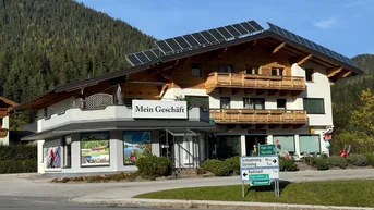 Expose Großzügiges, modernes Geschäftslokal mit hoher Werbewirkung