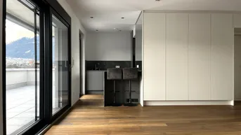 Expose Luxus Penthousewohnung mit 72 m² Dachterrasse - Provisionsfrei