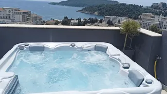 Expose Eine 39m2 Zweizimmerwohnung mit Meerblick steht zum Verkauf, Budva