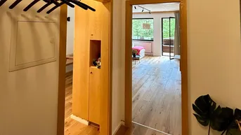Expose Wunderschöne 2,5-Zimmer-Wohnung mit Bergblick, Neuer Einbauküche und Balkon