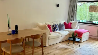 Expose Wunderschöne 2,5-Zimmer-Wohnung mit Bergblick, Neuer Einbauküche und Kleinem Gartenstück