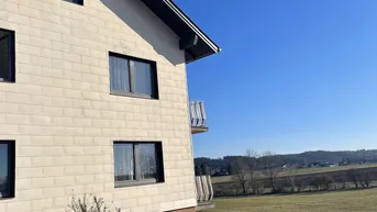 Expose Großes Familienhaus mit Garten - Verwirklichen Sie Ihren Wohn(t)raum!