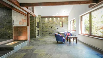 Expose Exklusives Einfamilienhaus mit Pool, Garage, Gartenparadies &amp; hochwertiger Ausstattung nahe Wien