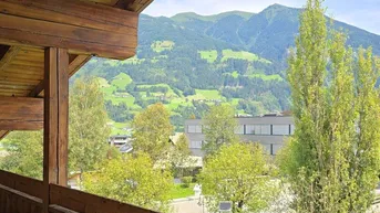 Expose Fügen - großzügige 4 Zimmerwohnung im Dornröschenschlaf