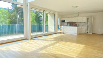 Expose Lichtdurchflutete 4 ZI Terrassenwohnung -Klimaanlage, Garage