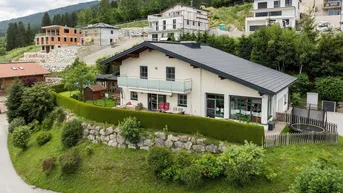 Expose Charmantes Landhaus mit zwei Wohneinheiten in erstklassiger Sonnenhanglage!