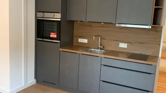 Expose Sonnige zentrale Wohnung zu vermieten!