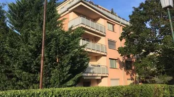 Expose Freundliche 2-Zimmer-Wohnung mit Balkon direkt am Schlosspark