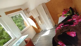 Expose Wohnen auf Zeit -- Zimmer mit Balkon