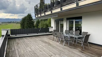 Expose Top Anlegerwohnung mit riesiger Südwestterrasse und Carportstellplatz mit rd.4.7% Rendite!