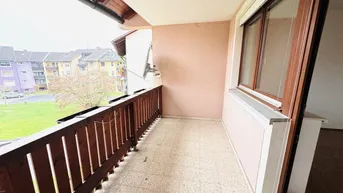 Expose Großzügige 3-Zimmer-Wohnung mit Balkon, Loggia und offenem Wohnbereich