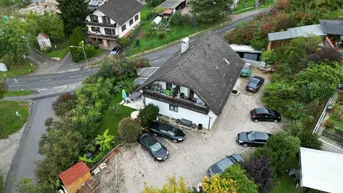 Expose Exklusives Zinshaus in idyllischer Lage - Vollvermietet