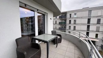 Expose Wunderschöne Zwei-Zimmer-Wohnung mit Balkon &amp; Tiefgarage