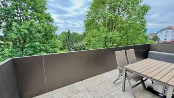 Expose Hochwertige Drei-Zimmer-Maisonette mit großem Balkon und zwei Garagenstellplätze