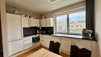 Expose Traumhafte Drei-Zimmer-Maisonette mit Balkon in Toplage – Wohnen mit Stil in Premstätten