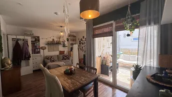 Expose Ruhige und zentrale Drei-Zimmer-Wohnung mit großem Garten &amp; Carport!