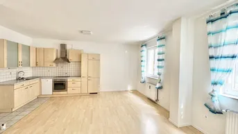 Expose Geräumige Zwei-Zimmer-Wohnung mit riesigen privaten Keller in Graz-Wetzelsdorf – ideal für Eigennutzer &amp; Anleger sowie Büro