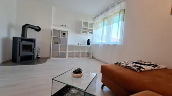 Expose Sofort beziehbar- möblierte und sanierte 1-Zimmer-Wohnung im Herzen von Bad Schallerbach