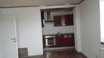 Expose Attraktive Anlegerwohnung mit Potenzial zur Eigennutzung – 100 m² mit zwei Wohneinheiten, Balkon &amp; Top-Lage!