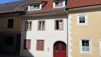 Expose NEUER PREIS!! Top saniertes Altstadthaus im Herzen von St. Veit an der Glan