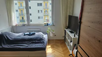 Expose  15m² Zimmer in 4er wg. Direkte Uni Nähe. 