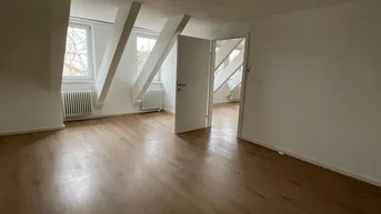 Expose Freundliche 2-Zimmer-Dachgeschosswohnung in Vöcklabruck