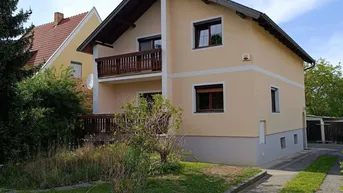 Expose Bastlerhit: Einfamilienhaus mit Nebengebäuden in Bad Sauerbrunn