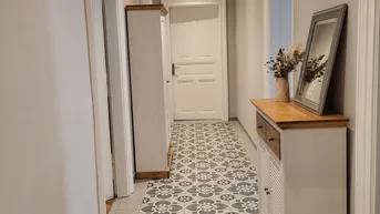Expose Hochwertig sanierte Altbauwohnung in bester Lage von Alt-Urfahr - 110m², 3 Zimmer, Donau-Nähe