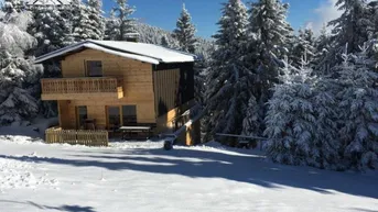Expose Erlebe pure Entspannung in unserem vollsanierten Ferienhaus mit 4 Zimmern und traumhafter Ausstattung am Gaberl, Steiermark!
