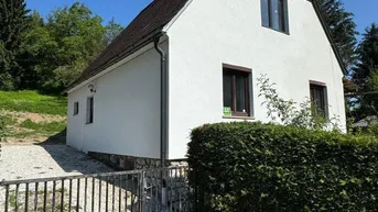 Expose Handwerker und Naturliebhaber aufgepasst: Teilsaniertes Wohnhaus in Thermennähe