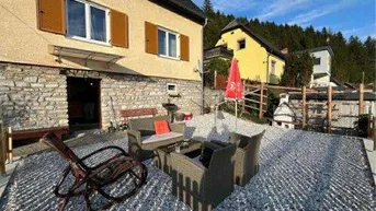 Expose Solides, teilsaniertes Wohnhaus in ruhiger Wohnlage