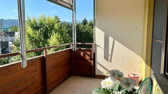 Expose Lichtdurchflutete Wohnung mit Loggia, Grünblick &amp; Top-Lage in St. Martin/Waidmannsdorf