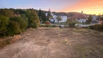 Expose Ebenes, sonniges Grundstück 400m2 Klosterneuburg 