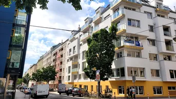 Expose Exklusive, sehr helle und ruhige 2-Zimmerwohung in Top-Lage, Neubau, Erstbezug