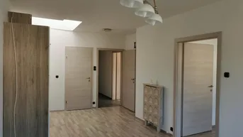Expose Modernisierte 2-Zimmer-Wohnung mit großer Terrasse in Feldkirchen (Provisionsfrei)