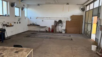 Expose Große Werkstatt/Halle mit Hebebühne zu vermieten (Provisionsfrei)