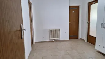 Expose 3-Zimmer Erdgeschoßwohnung / Provisionsfrei (Provisionsfrei)