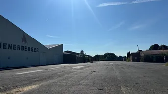 Expose Großzügige Lagerhalle in Siget – Top Lage auf 67.000 qm (Provisionsfrei)