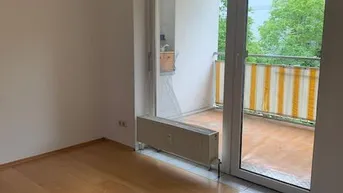 Expose Traumhafte 2-Raum-Wohnung mit großem Balkon in Haus/E.