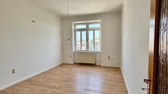 Expose Helle 2-Zimmer-Wohnung im 4. Stock mit Lift – Ruhelage in 1050 Wien