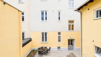 Expose Apartmenthaus mit 5 touristischen Wohnungen sowie 6 Kleinwohnungen für Mitarbeiter oder externer Vermietung.