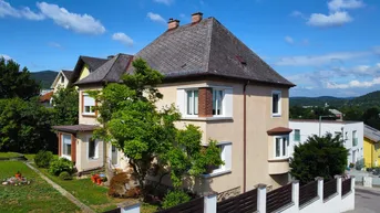 Expose Wohnung in stilvoller Altbauvilla mit traumhaftem Ausblick über Rodaun