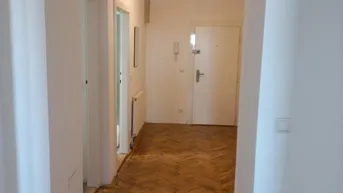 Expose Renovierte Altbauwohnung mit Lift