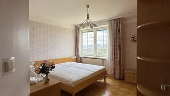 Expose Majestätisch Wohnen über der Donau – Schlossblick inklusive
