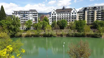 Expose Inner City Apartment with astonish view of Drau River