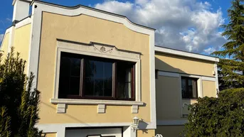 Expose Stilvolles Einfamilienhaus mit großem Garten &amp; Wintergarten – in ruhiger Lage von Enzersdorf an der Fischa / Elegant Family Home with Large Garden &amp; Winter Garden – Peaceful Setting in Enzersdorf an der Fischa