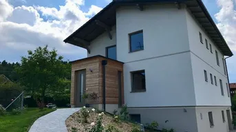 Expose Erdgeschosswohnung mit Terrasse und Garten in einem Zweifamilienhaus zu vermieten