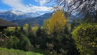 Expose sonniges Baugrundstück , Hanglage