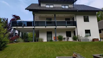 Expose Alleinlage - Hochwertiges Wohnhaus mit Nebengebäuden auf ehemaliger Hofstelle